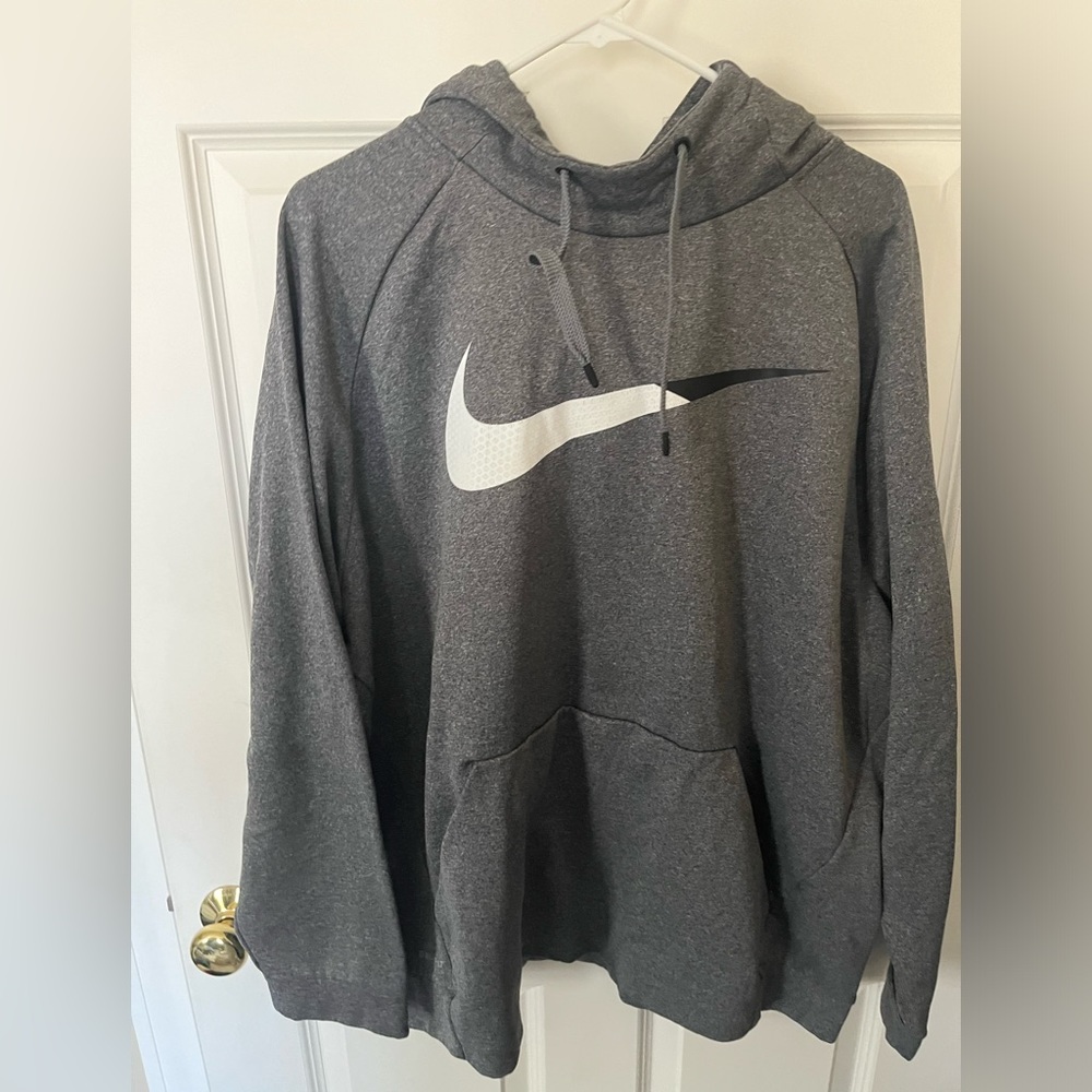 Nike sweatshirt